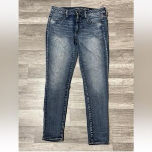 Women’s American Eagle Jeans
